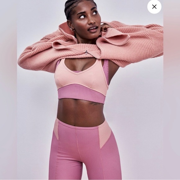 For Love & Lemons Workout Athleisure Set - Picture 3 of 8